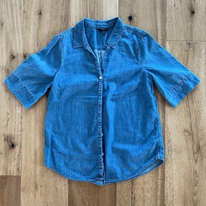 J.Crew Short Sleeve Medium Wash Blue Chambray Button Up Shirt